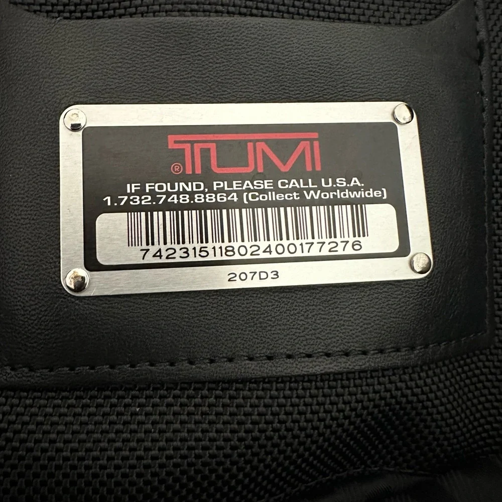 TUMI Black Nylon Messenger Briefcase Business‎ Bag